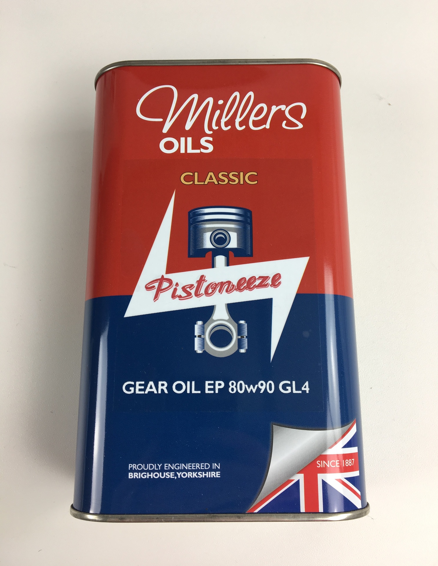 [MIL3] Volvo Millers oil EP 80/90 GL4 gear oil (gearbox and steering box oil) liter 0.9ltr M40 Volvo part no MIL3