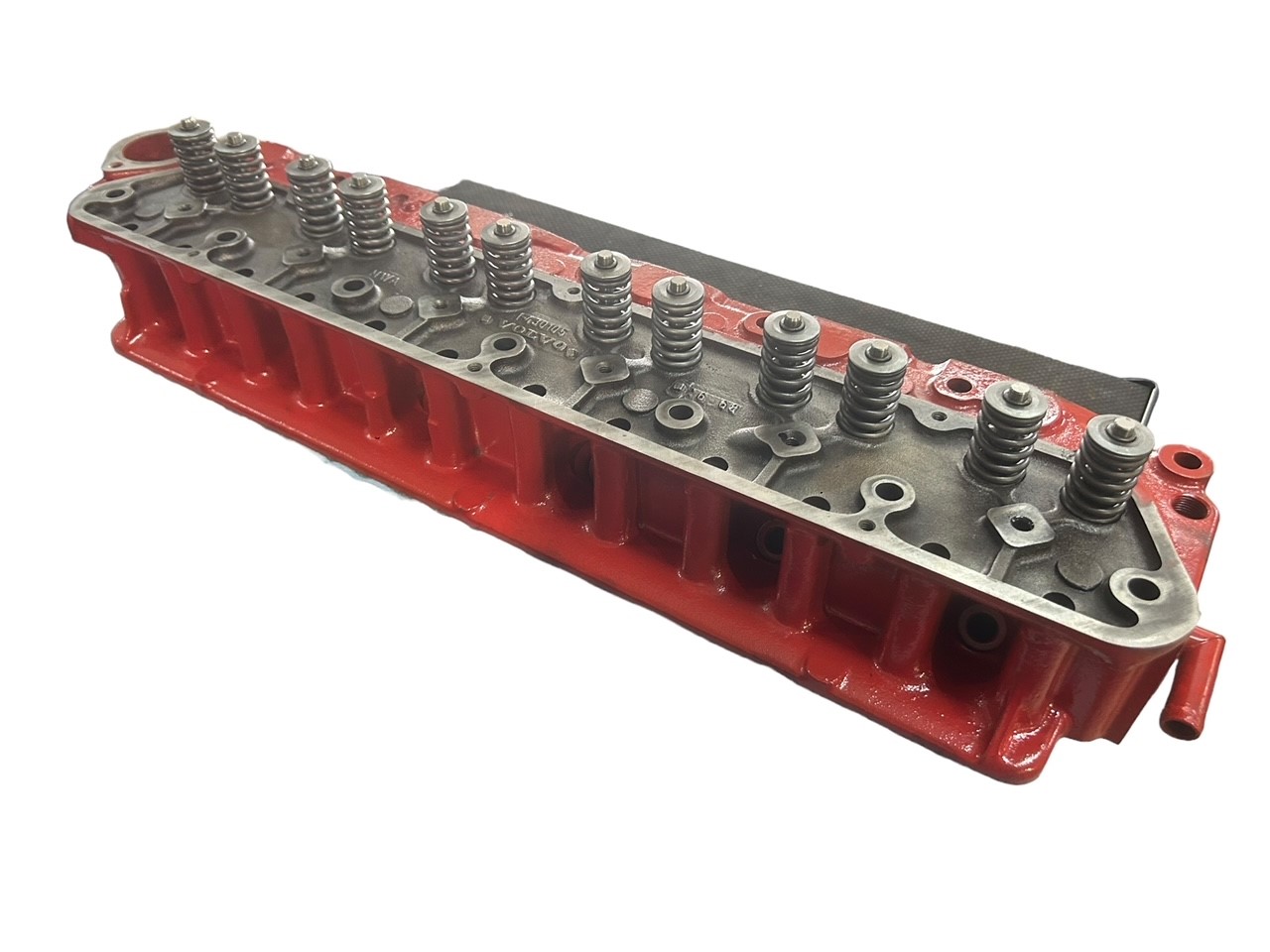 [430104R] Volvo Cilinder head B30 unleaded+LPG EXCHANGE For Volvo core E 150 00 Volvo part no RUIL14