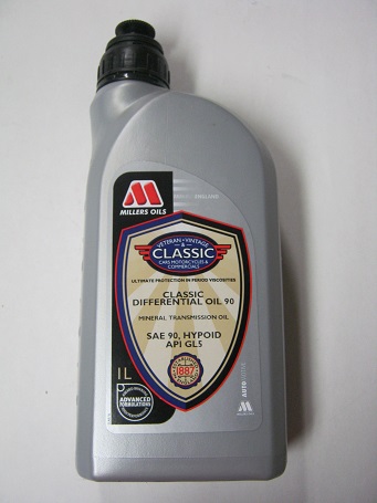 Volvo Millers oil SAE90 GL5 EP90 differential rear axle 1 liter - (a total of 1.3 liter is required) Volvo part no MIL17