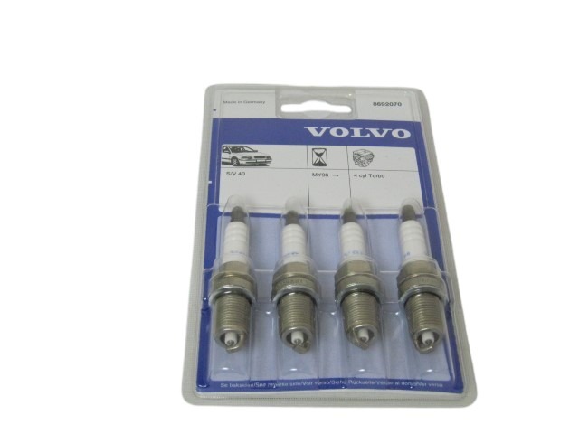  Volvo Tændrørssæt V40+S40 1996+ 4 cylindret turbo V40 S40 Volvo varenummer 8692070