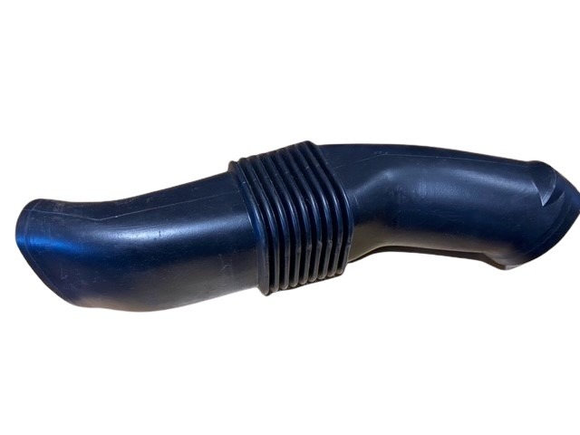  Volvo Indsugningsslange luftindsugningsslange 850 C70 (-2005) S70 V70 (-2000) V70 XC (-2000) Volvo varenummer 9447101