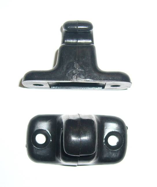  Volvo Solskærmbeslag P1800E+P1800ES+140 (684777) beige Volvo varenummer 1576982