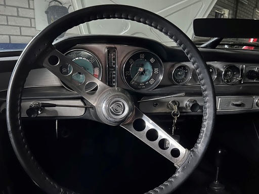 [665433]  Volvo Instrumentbræt P1800 aluminiumspanel venstre nederste VHD Volvo varenummer 665433