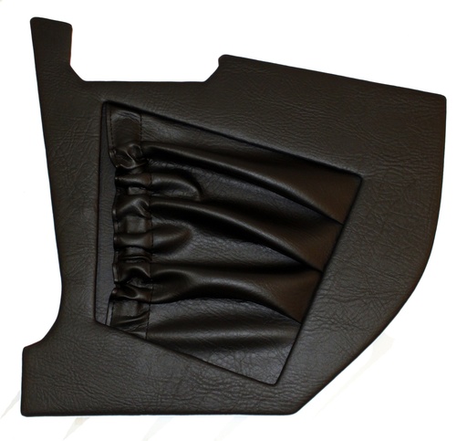 [693199]  Volvo Indtræk 1800E sidepanel + taske Foran venstre inkl. 693200 sidepanel + taske foran højre sort kun til salg som sæt Volvo varenummer 693199