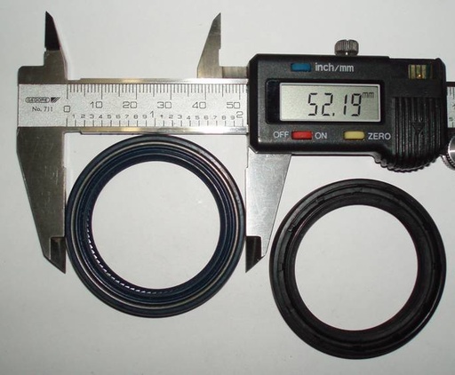 [946341]  Volvo Oliepakning Gearkasse M40+M41+M45+M400+M410 Udgangsaksel 140+240 (39x52mm)(942350 1233756) Volvo Varenummer 946341